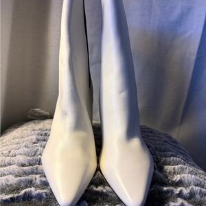 Marc Fisher white boots
